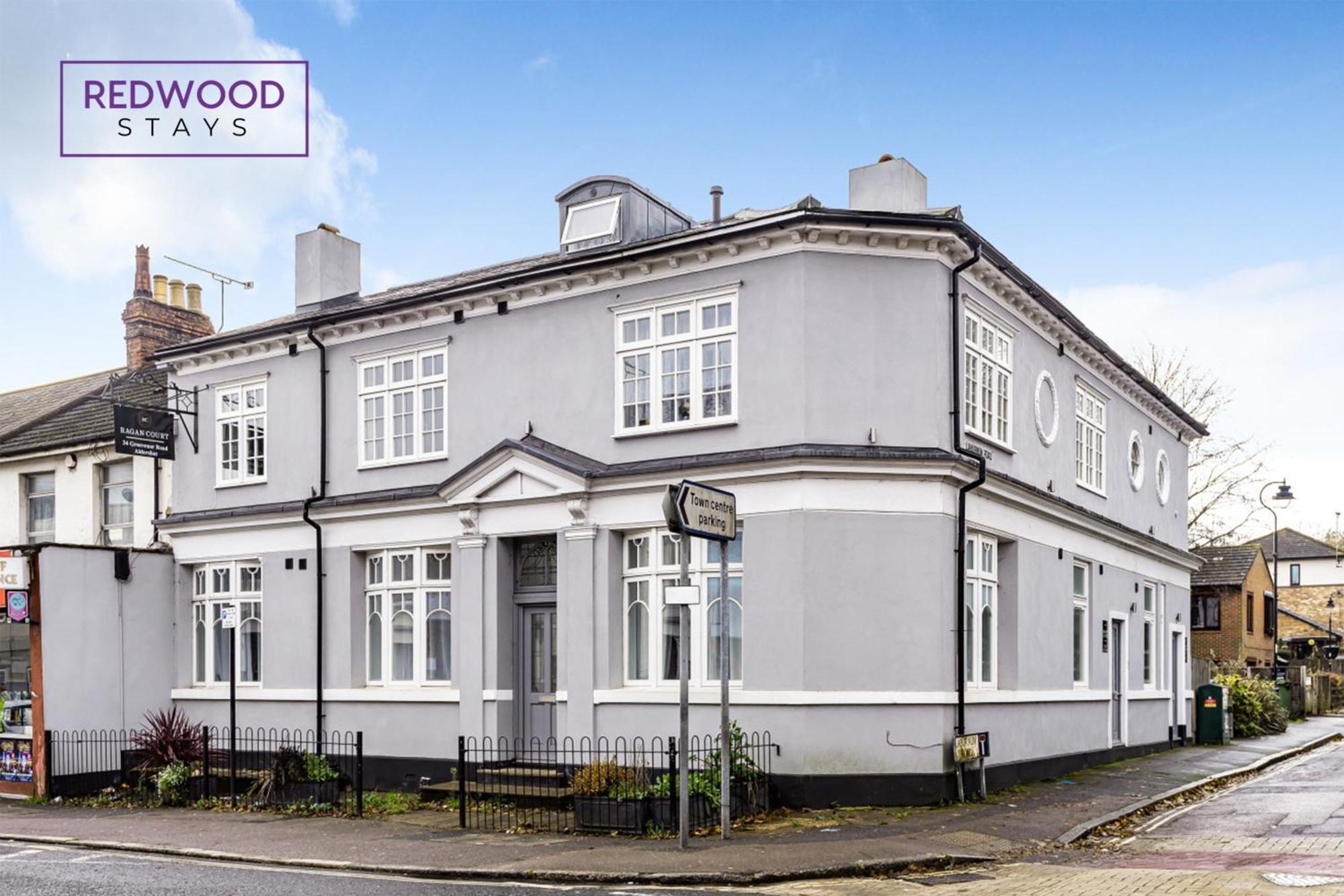 1 Bed 1 Bath Town Center Apartments For Corporates & Contractors, Wifi, Netflix And Parking On Selected Units By Redwood Stays Aldershot Exteriér fotografie