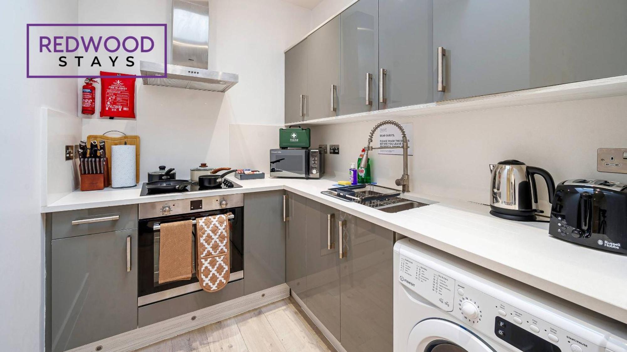 1 Bed 1 Bath Town Center Apartments For Corporates & Contractors, Wifi, Netflix And Parking On Selected Units By Redwood Stays Aldershot Exteriér fotografie