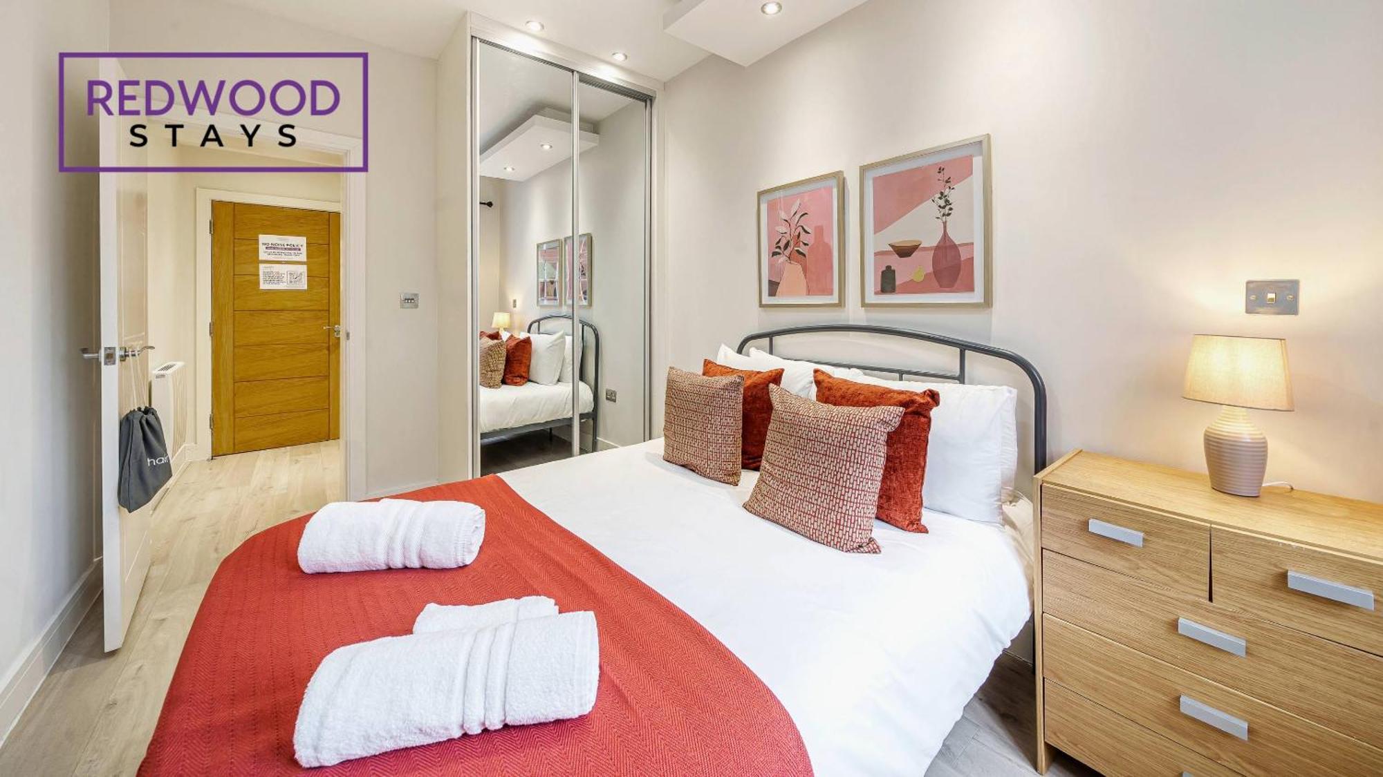1 Bed 1 Bath Town Center Apartments For Corporates & Contractors, Wifi, Netflix And Parking On Selected Units By Redwood Stays Aldershot Exteriér fotografie